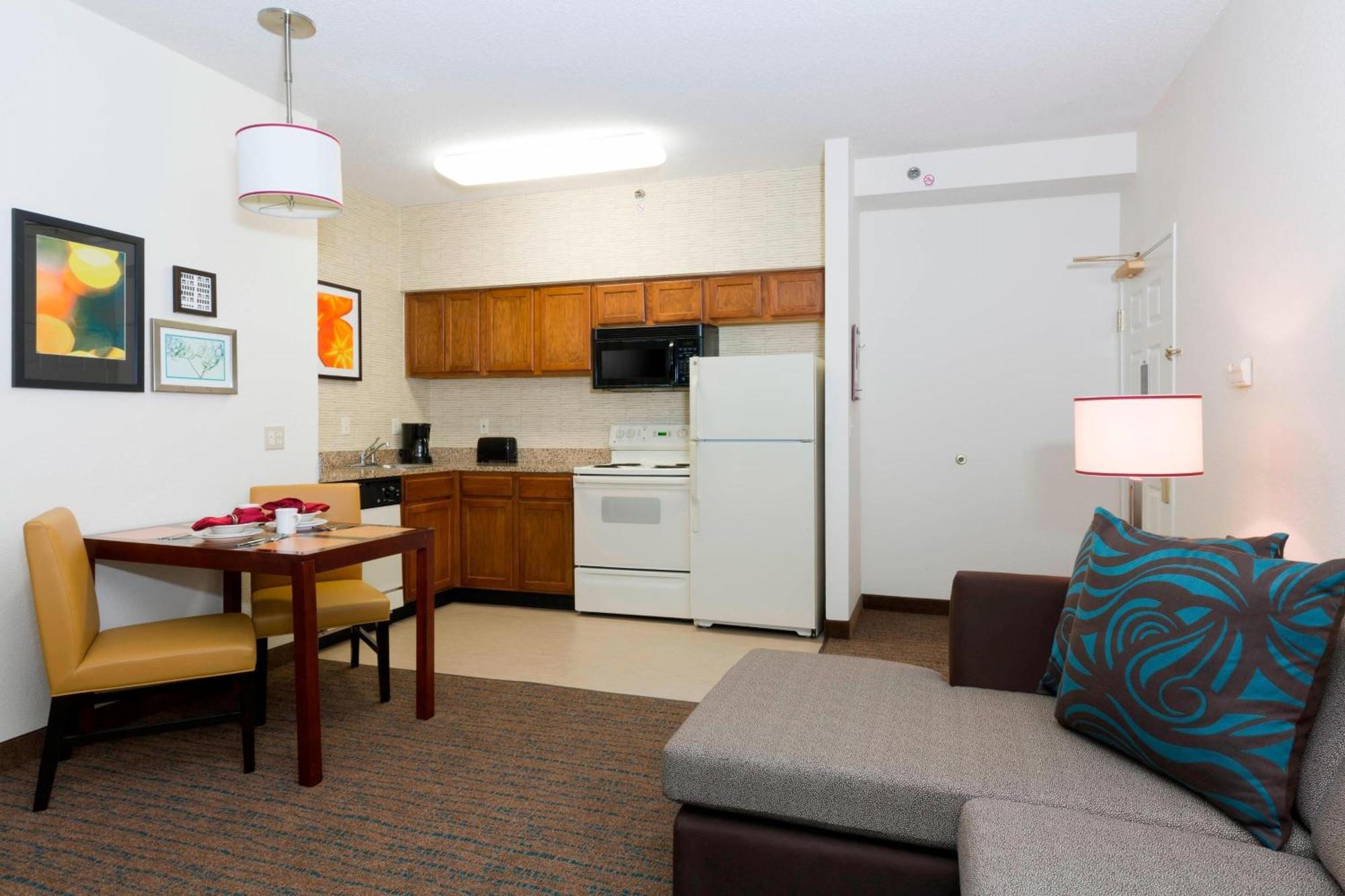 Residence Inn Kansas City Olathe Exterior photo