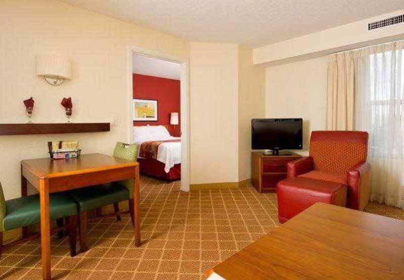 Residence Inn Kansas City Olathe Exterior photo